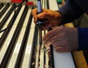 Складське обладнання для виробництва світлотехніки